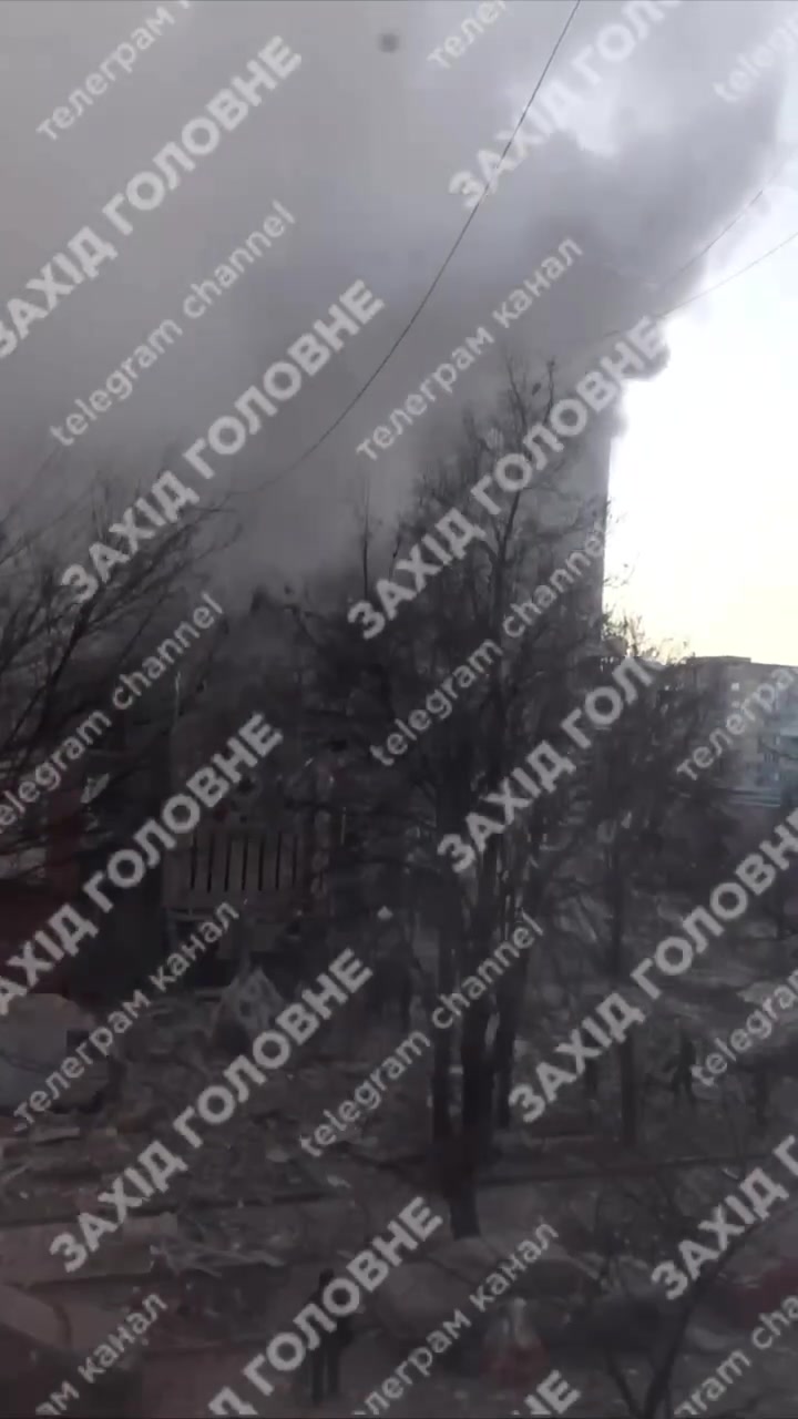 Residential apartments block was partially destroyed as result of Russian attack in Ternopil 