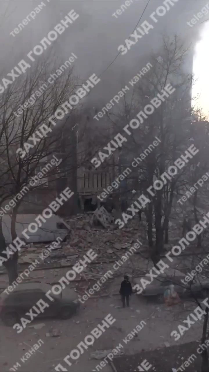 Residential apartments block was partially destroyed as result of Russian attack in Ternopil 