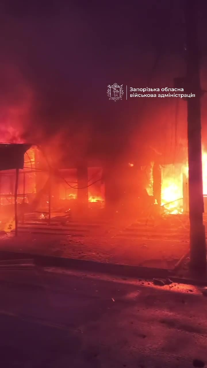 At least 2 people wounded as result of Russian airstrikes in Zaporizhzhia 