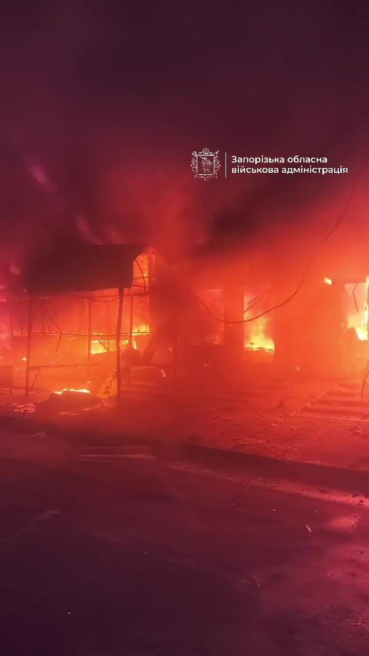 At least 2 people wounded as result of Russian airstrikes in Zaporizhzhia 