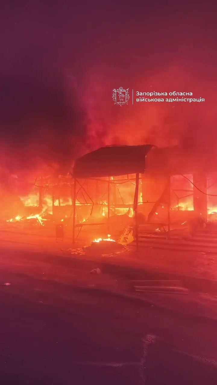 At least 2 people wounded as result of Russian airstrikes in Zaporizhzhia 