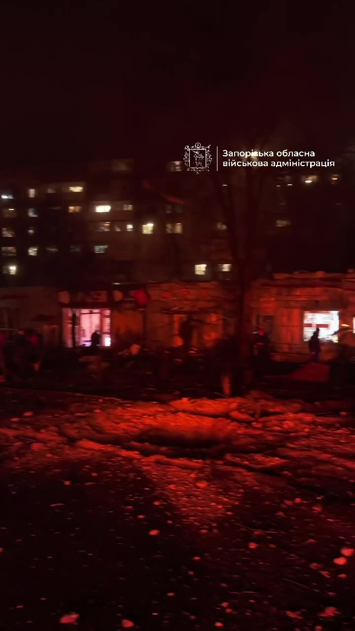 At least 2 people wounded as result of Russian airstrikes in Zaporizhzhia 