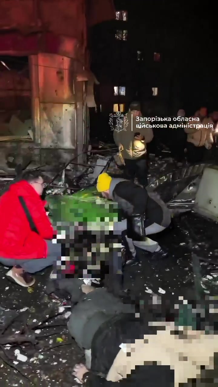 5 people killed, 3 wounded as result of Russian airstrikes in Zaporizhzhia 