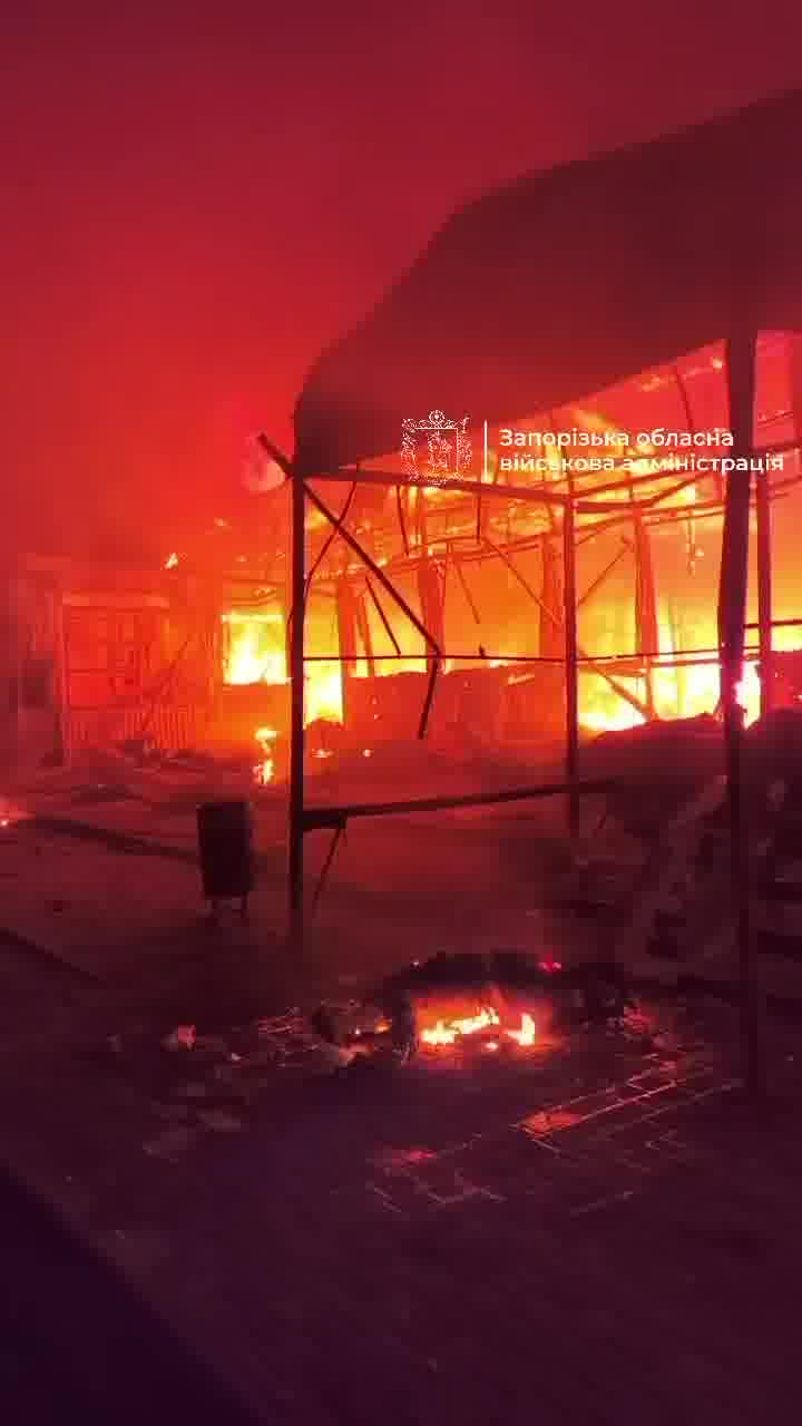 5 people killed, 3 wounded as result of Russian airstrikes in Zaporizhzhia 