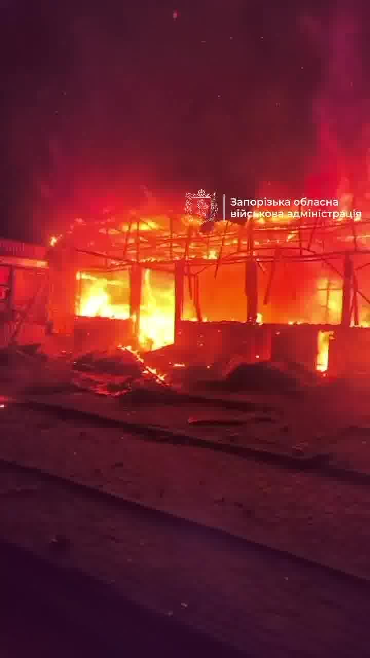 5 people killed, 3 wounded as result of Russian airstrikes in Zaporizhzhia 