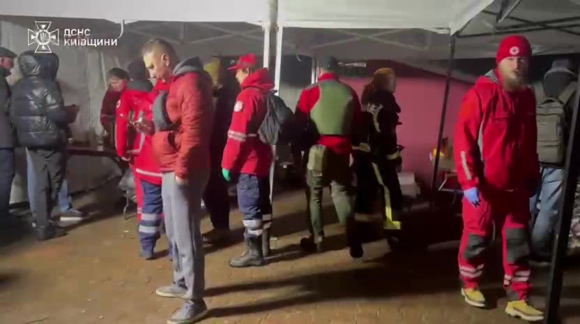 1 person killed, 11 wounded as result of Russian drones strikes in Vyshhorod of Kyiv region. 146 people evacuated from damaged residential house