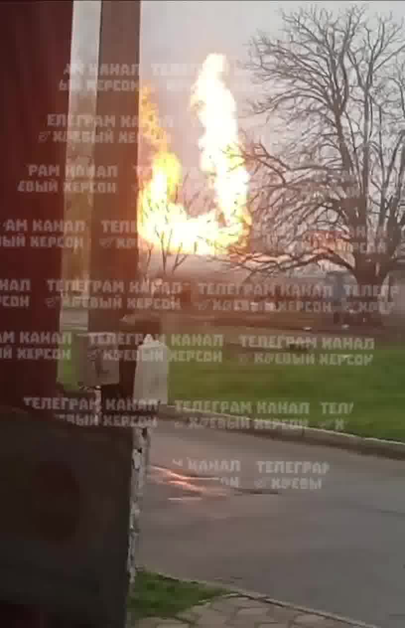 Big fire in Kherson as result of shelling