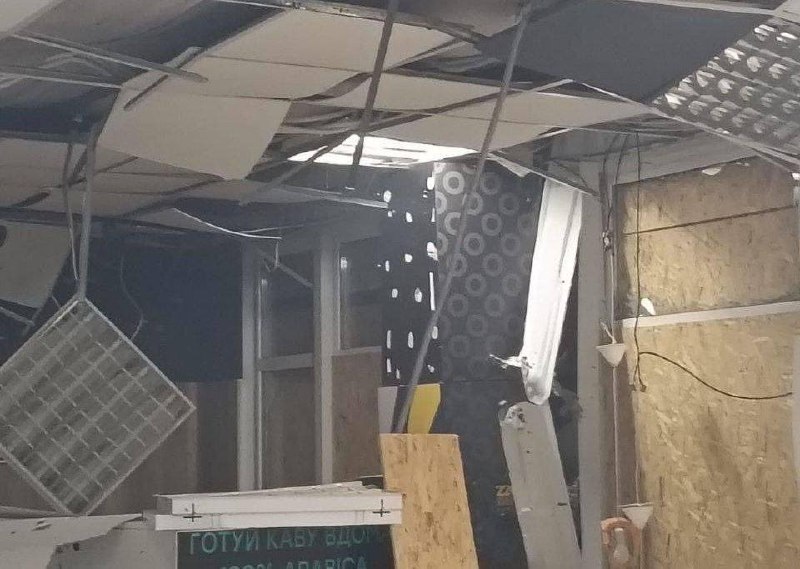 Dos personas resultaron heridas en el distrito de Nikopol como resultado de bombardeos de artillería y ataques con drones FPV.