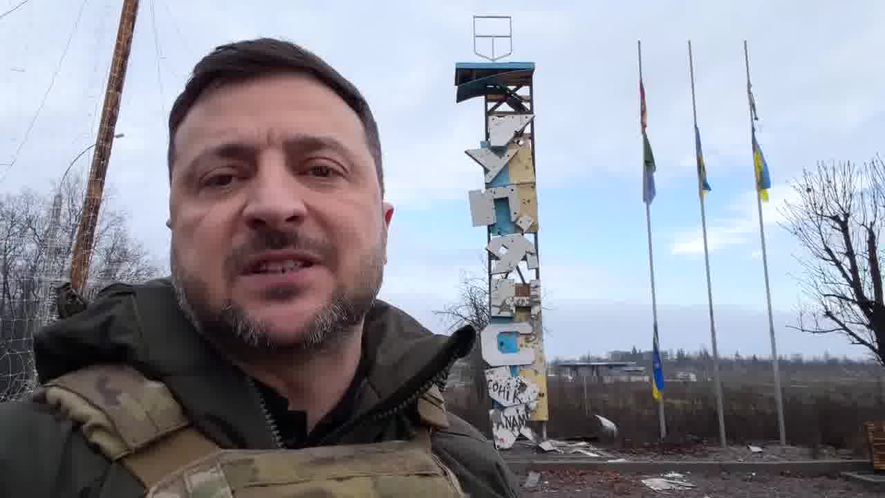 President Zelenskyy arrived in the Kupyansk direction to congratulate the military on the Day of the Ground Forces