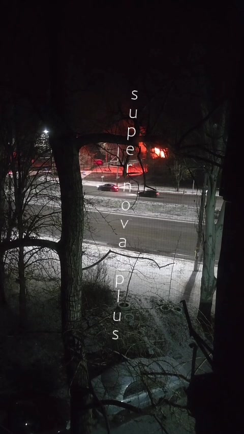 Fire at the store in Donetsk after suspected air defense missile hit