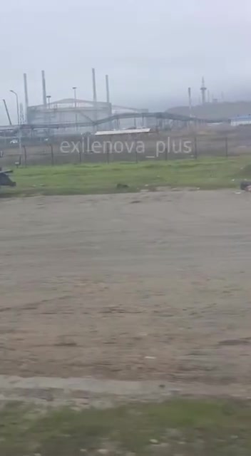 Fire burning in Taman port as result of the overnight attack 