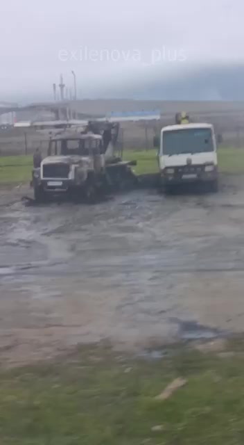 Fire burning in Taman port as result of the overnight attack 