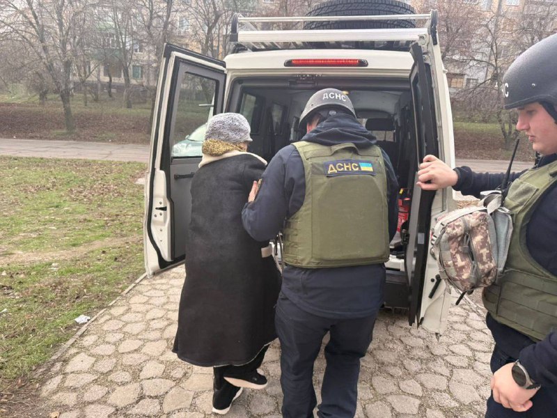 Îro di encama êrîşên Rûsyayê de li navçeya Nikopolê 3 kes birîndar bûn