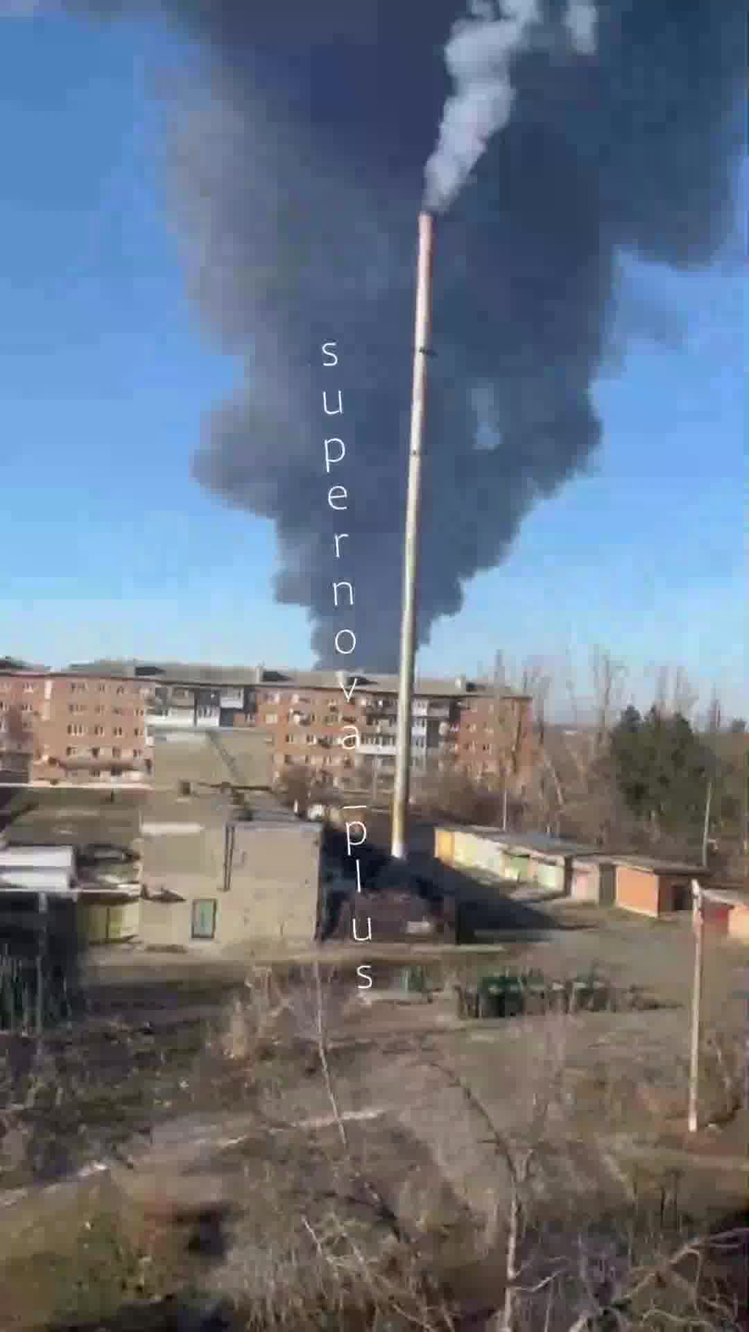 6 violent explosions were reported in Novoshaktinske