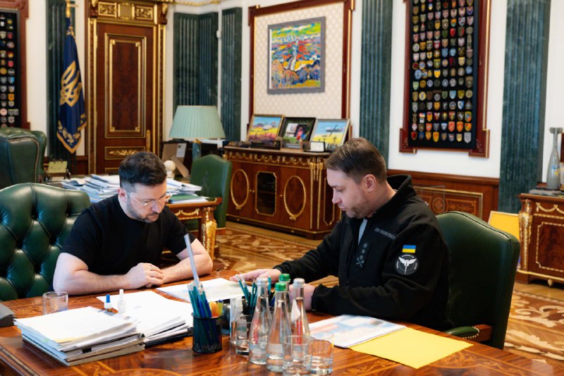 President Zelensky: Met with Kyrylo Budanov and offered him the position of head of the Office of the President of Ukraine. Now Ukraine needs more focus on security issues, the development of the Defense and Security Forces of Ukraine, as well as on the diplomatic track in negotiations, and the Office of the President will serve primarily to fulfill such tasks of our state. Kyrylo has special experience in these areas and sufficient strength to achieve results