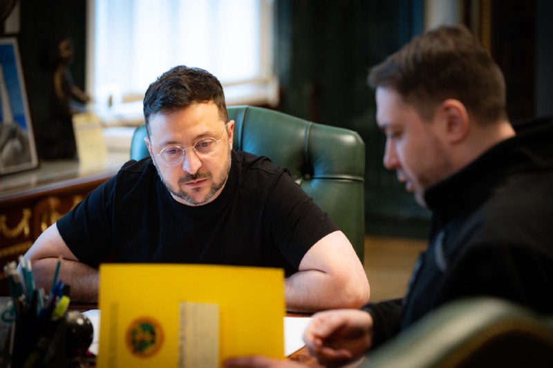 President Zelensky: Met with Kyrylo Budanov and offered him the position of head of the Office of the President of Ukraine. Now Ukraine needs more focus on security issues, the development of the Defense and Security Forces of Ukraine, as well as on the diplomatic track in negotiations, and the Office of the President will serve primarily to fulfill such tasks of our state. Kyrylo has special experience in these areas and sufficient strength to achieve results
