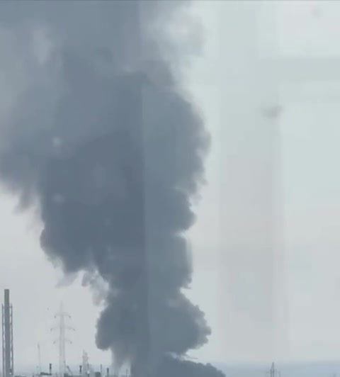 Big fire in Dnipro city after drones strikes