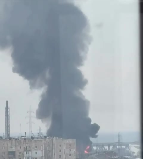 Big fire in Dnipro city after drones strikes