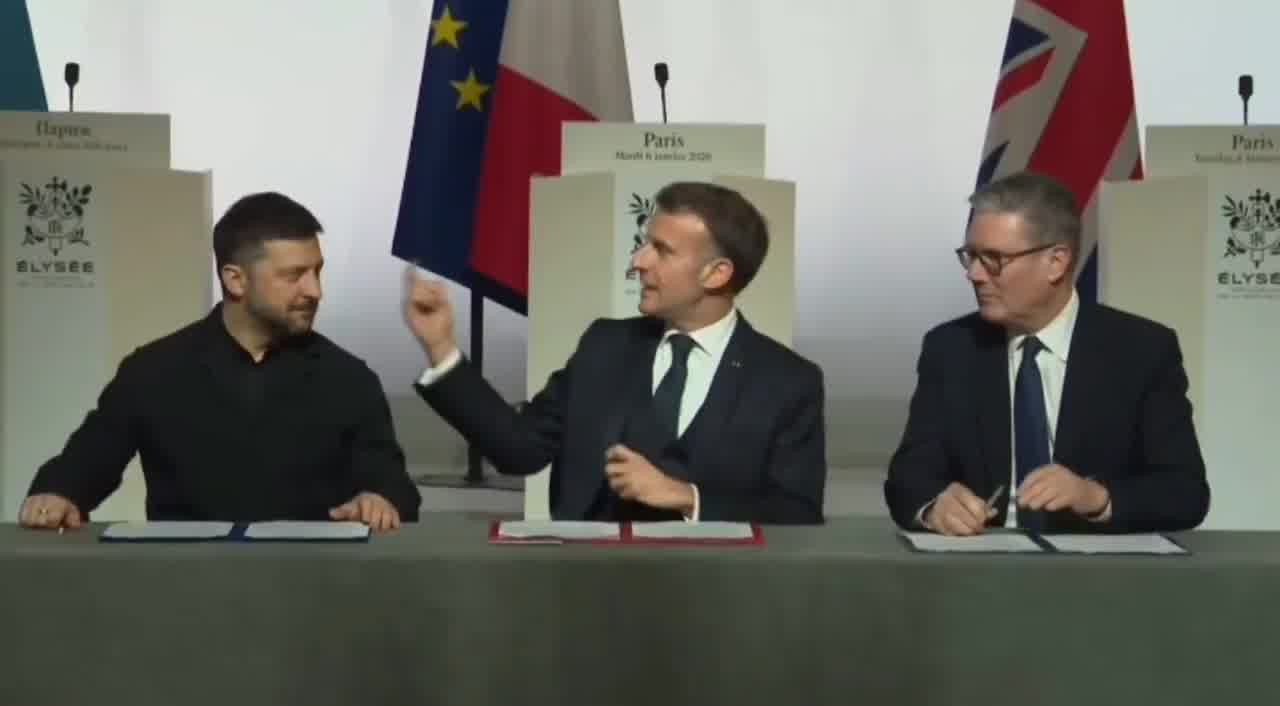 During the meeting of the Coalition of the Willing in Paris, Ukrainian President Zelensky, French President Macron and British Prime Minister Starmer signed a declaration of intent on the deployment of a multinational force in Ukraine following a ceasefire