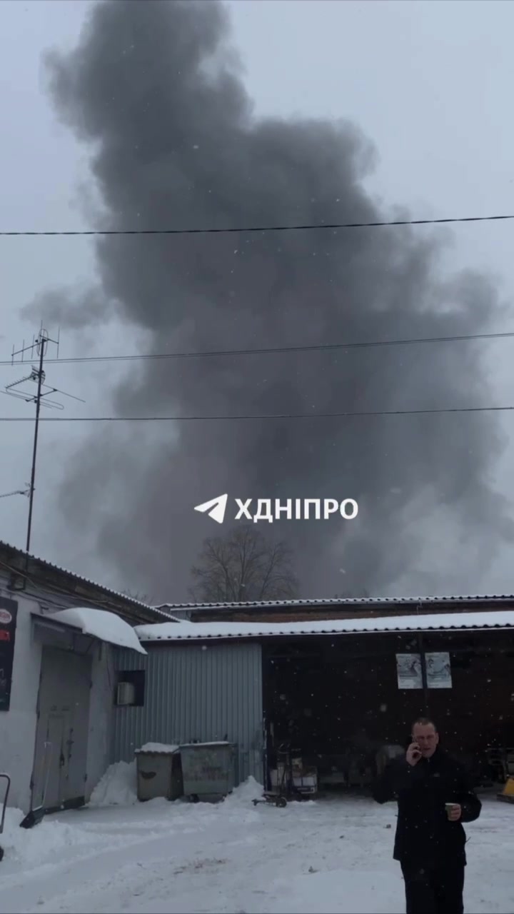 Fire after 2 explosions in Dnipro city