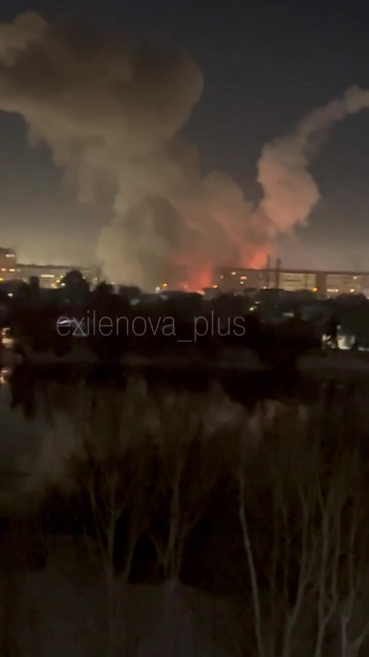 Violent explosions in Afipskiy of Krasnodar Krai, traces of air defense missiles seen