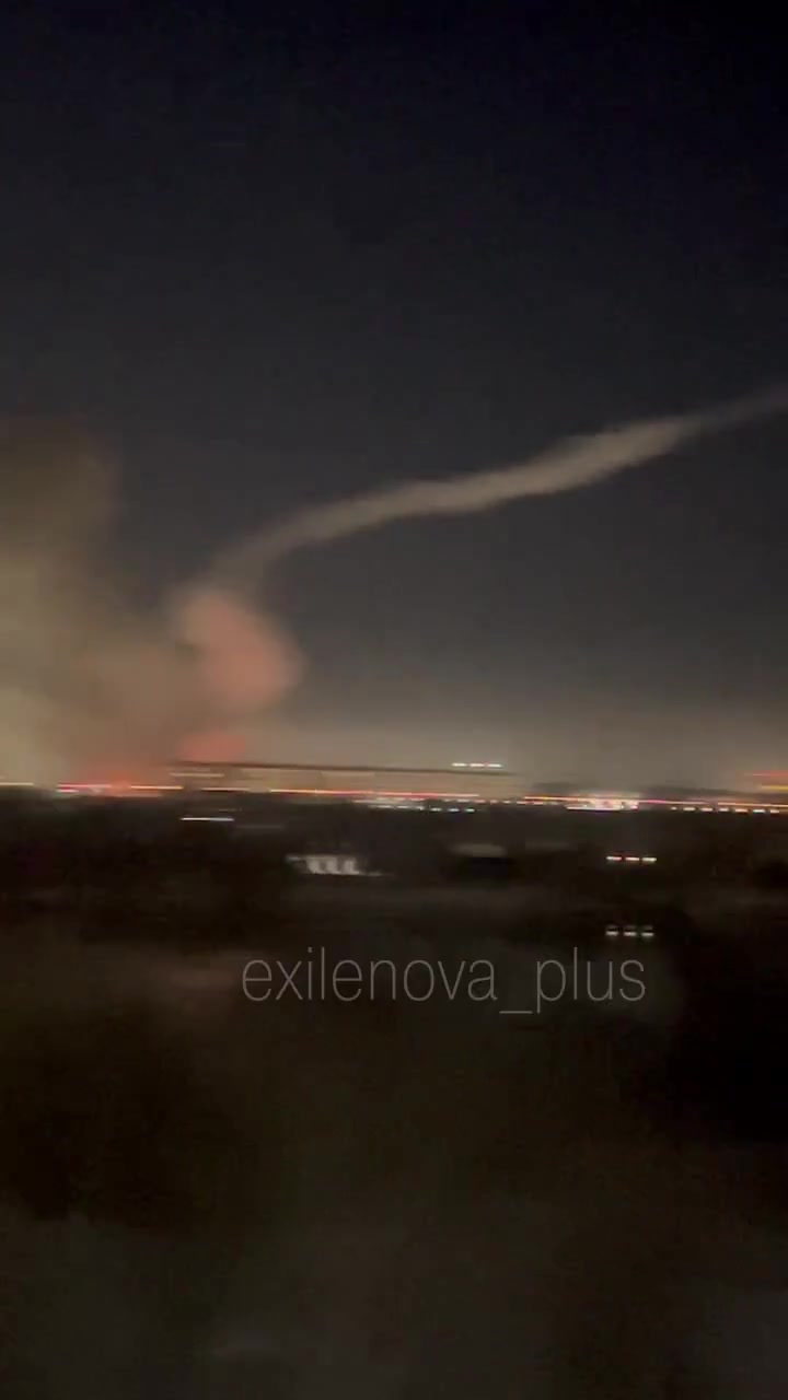Violent explosions in Afipskiy of Krasnodar Krai, traces of air defense missiles seen