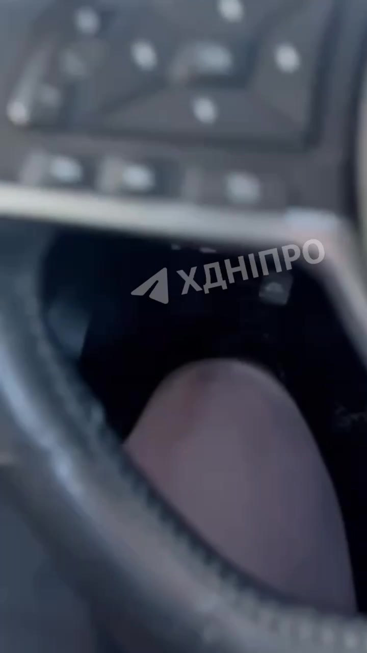 Fire at the oil depot in Hubynykha of Dnipropetrovsk region after the drone strikes