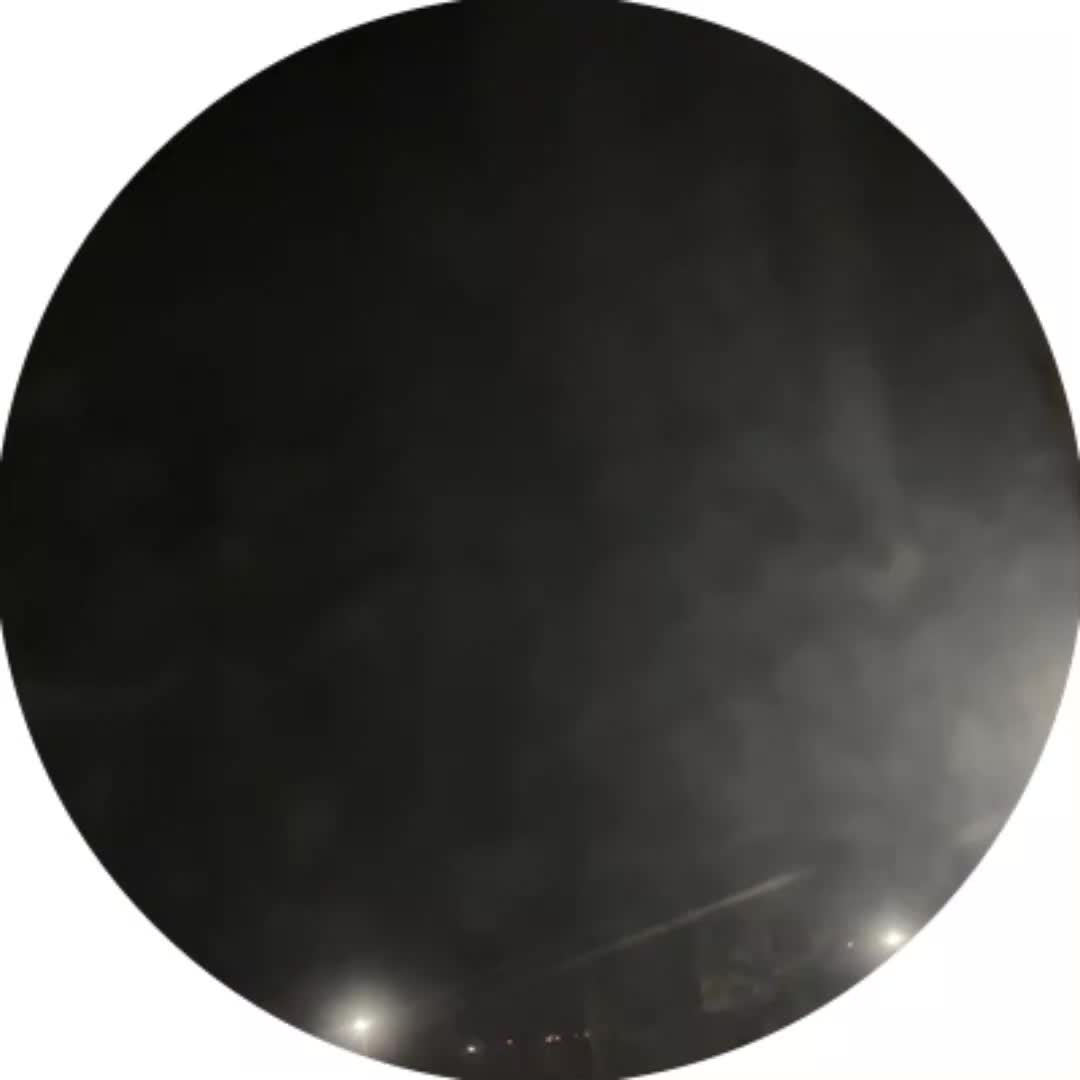 Mariupoles ostā ziņots par vairākiem sprādzieniem.