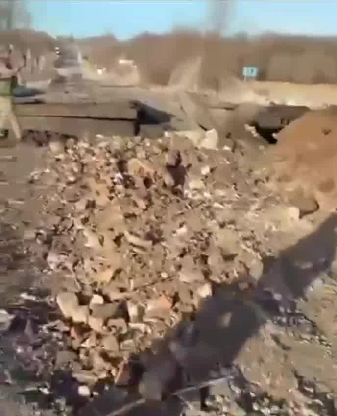 Bridge in Vasylivka was fully destroyed 