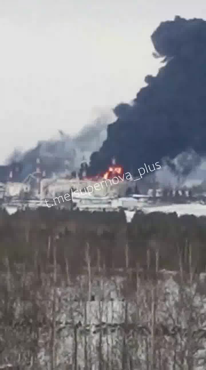 Fire raging at the oil pumping station near Almetyevsk, Tatarstan region