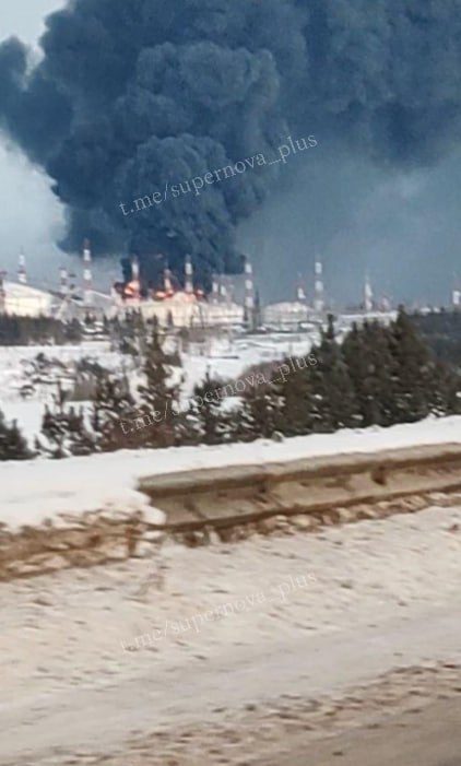 Fire raging at the oil pumping station near Almetyevsk, Tatarstan region