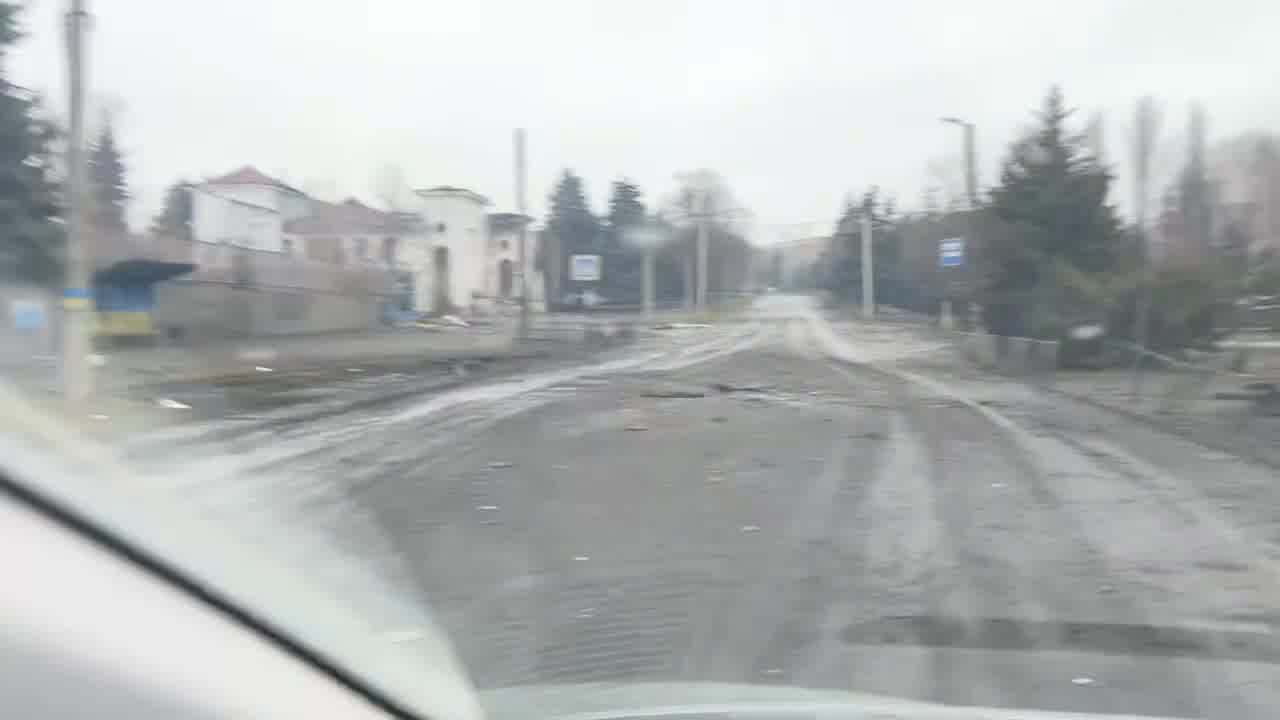 2 people killed, 1 wounded as result of airstrikes in Druzhkivka