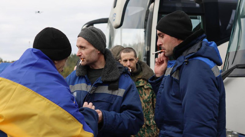 300 more Ukrainian servicemen were released from Russian captivity, additional 2 civilian person release