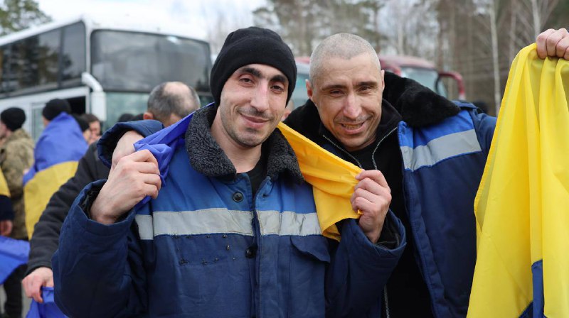 300 more Ukrainian servicemen were released from Russian captivity, additional 2 civilian person release