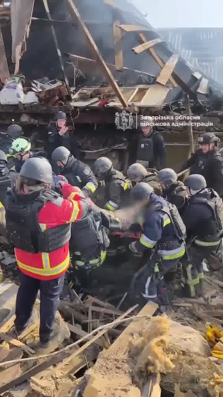 1 person killed, 3 wounded as result of Russian attack in Zaporizhzhia