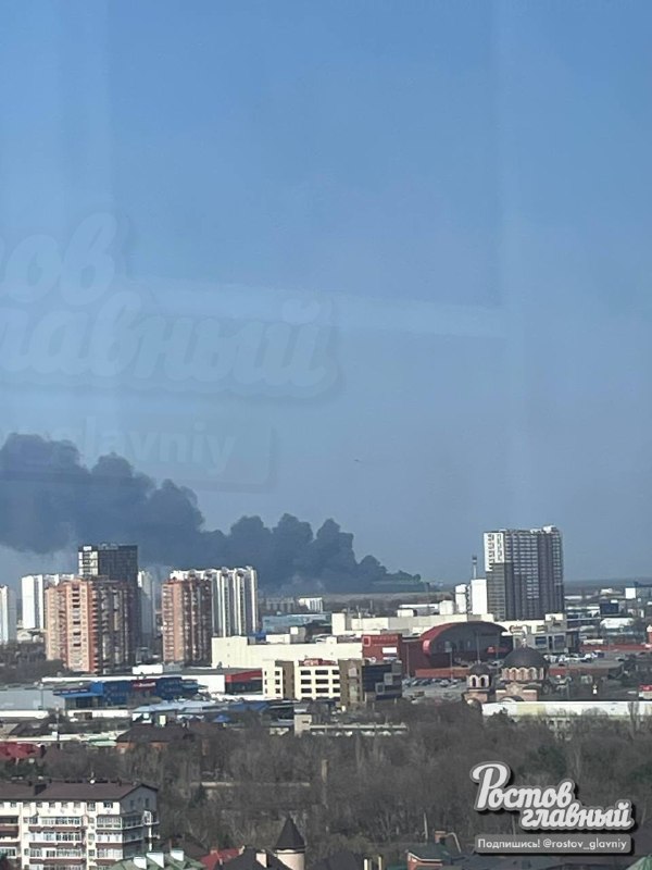 Big fire at the fuel depot near Rostov
