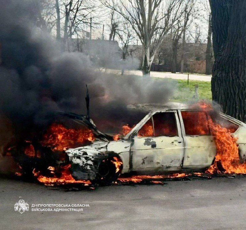 Ten people wounded as result of drone strikes and artillery shelling in Nikopol