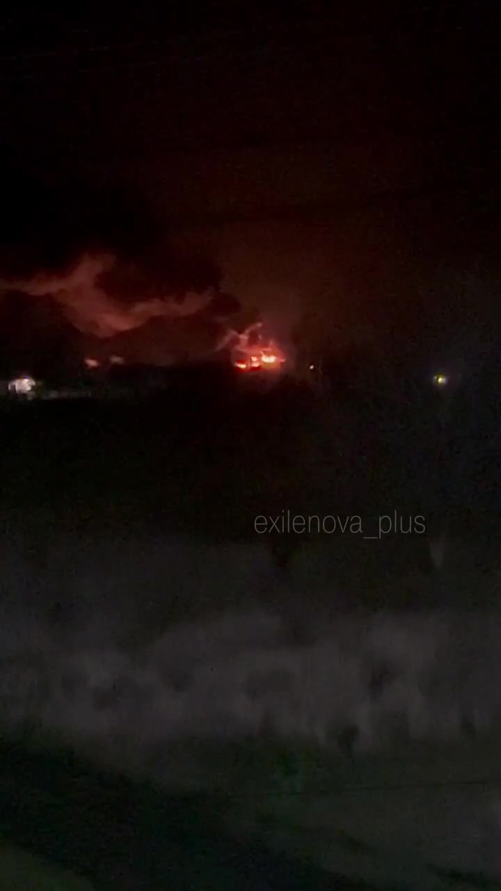 Explosions and fire reported in Dovzhansk at the occupied part of Luhansk region of Ukraine