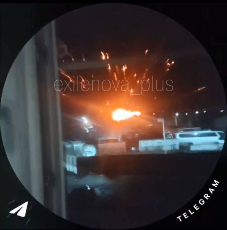 Ukrayna'nın Luhansk bölgesinin işgal altındaki kesiminde yer alan Perevalsk'ta insansız hava araçlarıyla hava saldırısı düzenlendi.