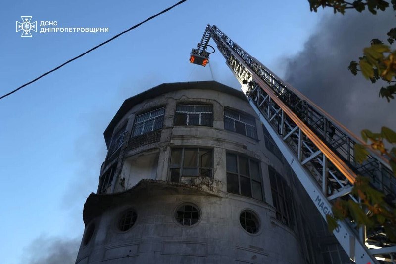 3 people wounded as result of drone strike in Dnipro city. Historical building of one of the universities damaged