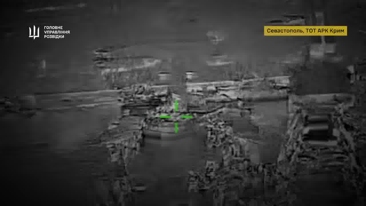 Ukraine’s military intelligence (HUR) reports successful strikes in temporarily occupied Crimea on two large Russian landing ships: the Project 775 Yamal and the Project 1171 Nikolai Filchenkov