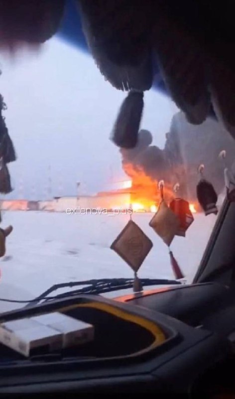 Fuel reservoir is on fire after drones strike at the Horkiy pumping station near Meshikha village of Kstovo district of Nizhny Novgorod region of Russia