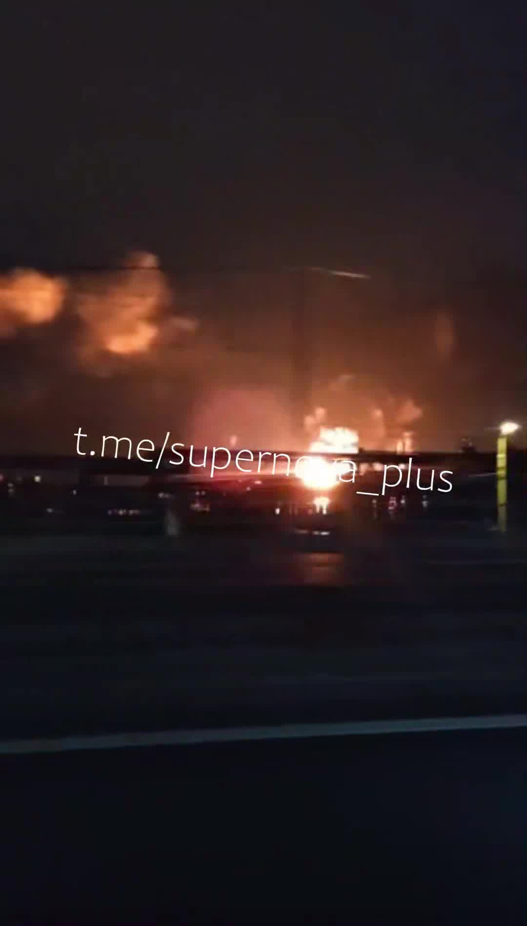 Explosions were reported at the Yaroslavl oil refinery