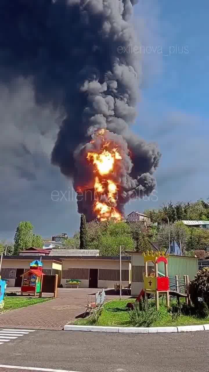 More fuel reservoirs had exploded at Tuapse oil refinery