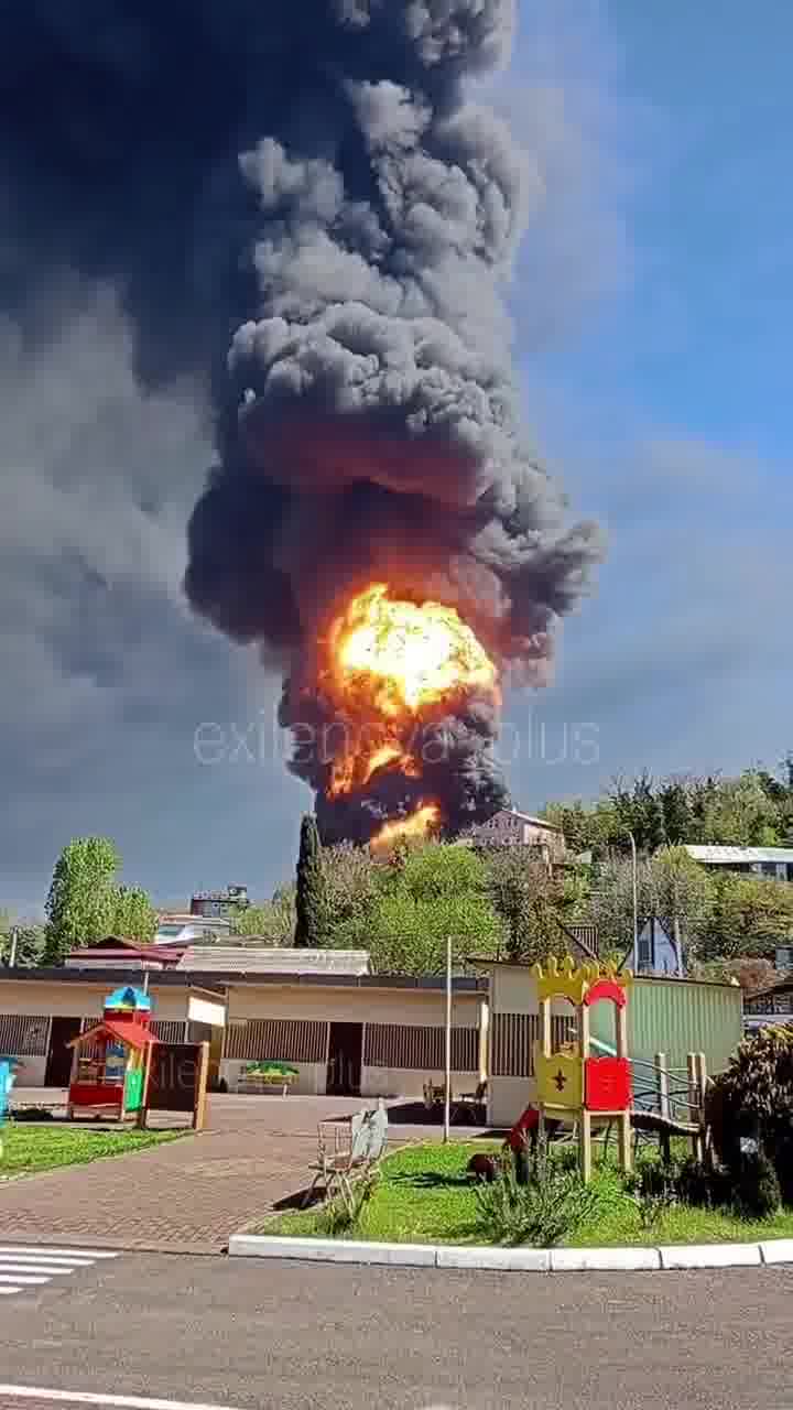 More fuel reservoirs had exploded at Tuapse oil refinery