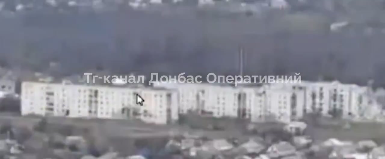 Airstrikes reported in Lyman