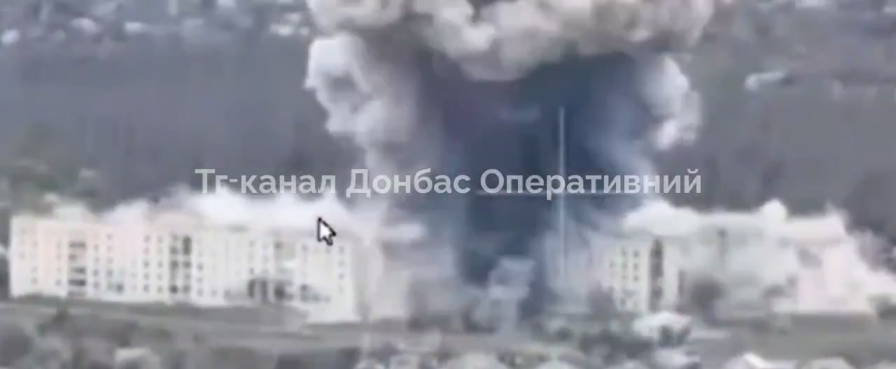 Airstrikes reported in Lyman