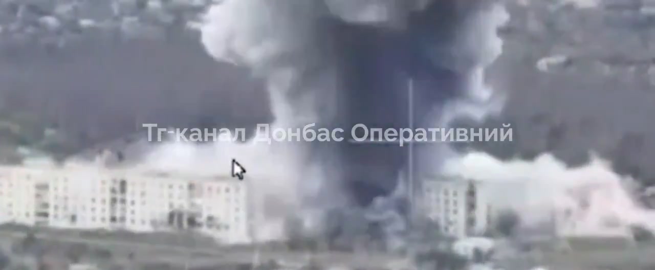 Airstrikes reported in Lyman