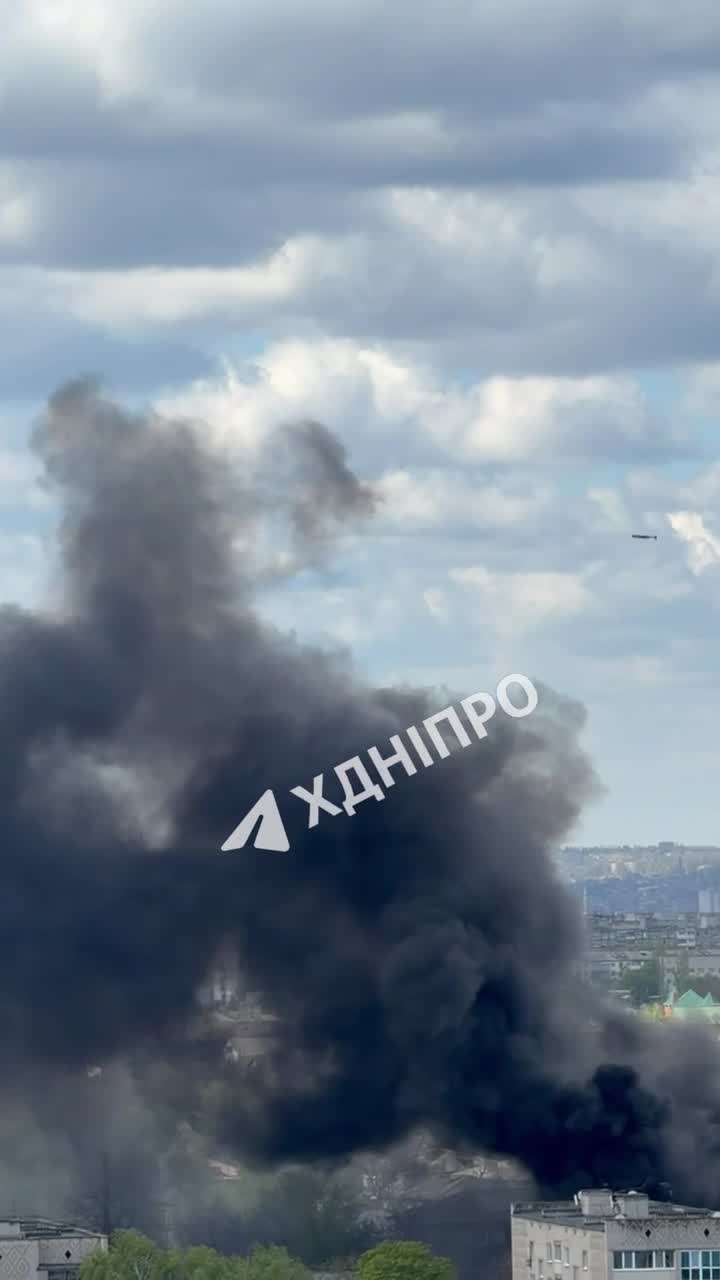 1 person killed, 4 wounded as result of drones strikes in Dnipro city