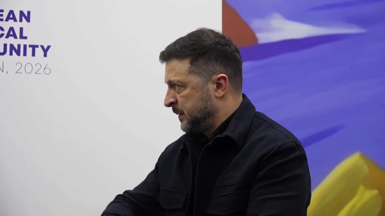 Zelensky met with Slovak Prime Minister Fico in Yerevan. They discussed exchanging visits to Kyiv and Bratislava and holding a meeting of governments in the format of an intergovernmental commission in the near future.